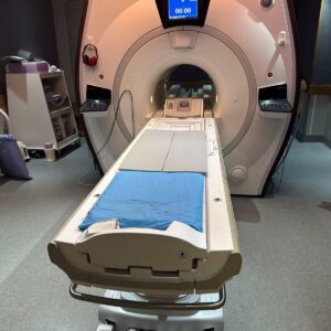 GE Discovery MR750w